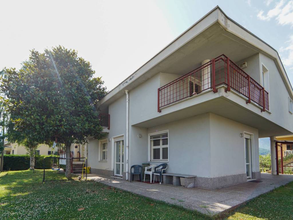 Villa a Dronero in Via Cervino - Foto 3