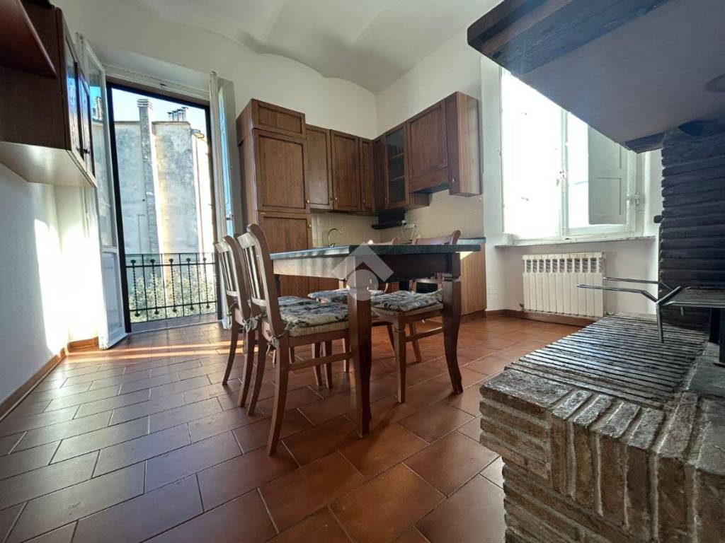 Appartamento a Perugia in Via Enrico Cialdini, 24 - Foto 2