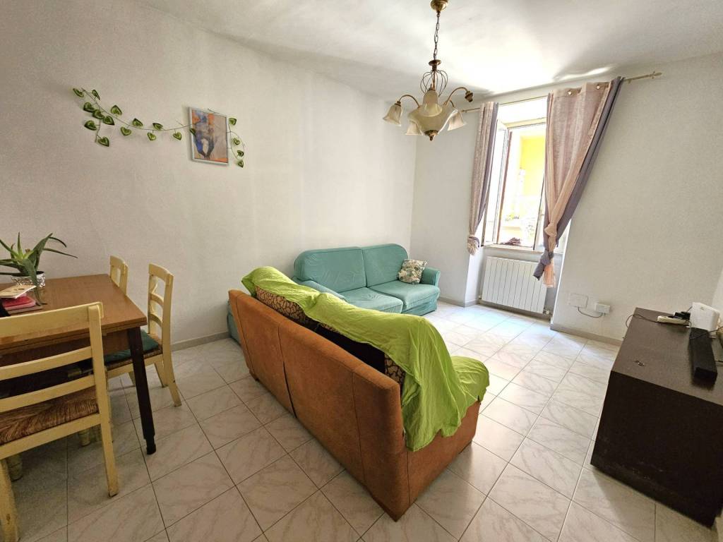 Appartamento a Viterbo in Via Terzo Reggimento Granatieri di Sardegna - Foto 2