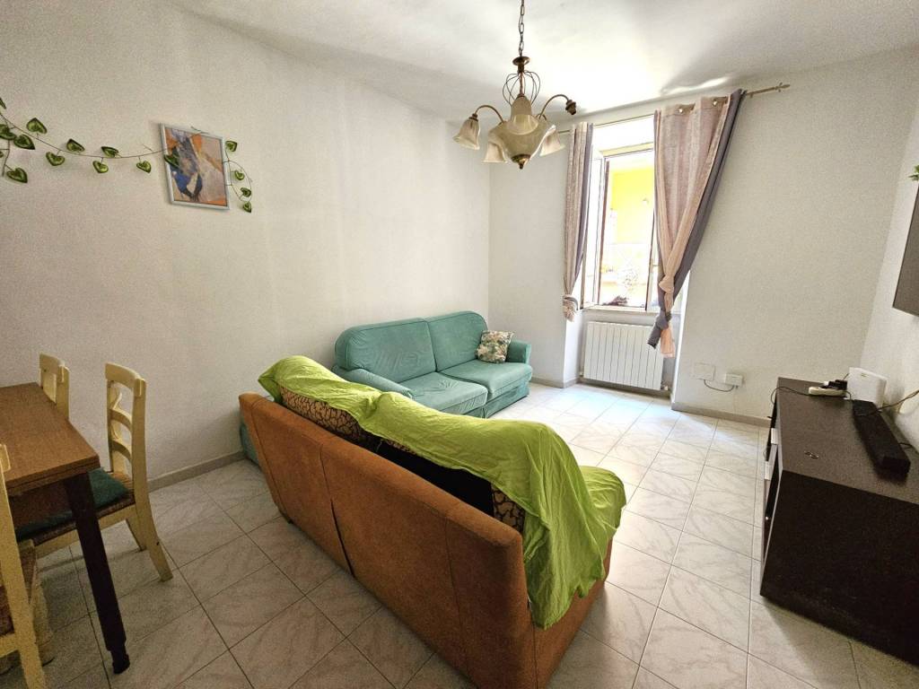 Appartamento a Viterbo in Via Terzo Reggimento Granatieri di Sardegna - Foto 3