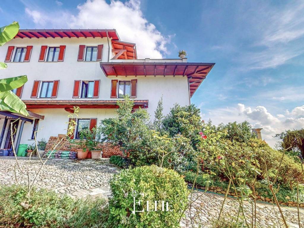 Villa a Varese in Via della Fornace, 23 - Foto 2