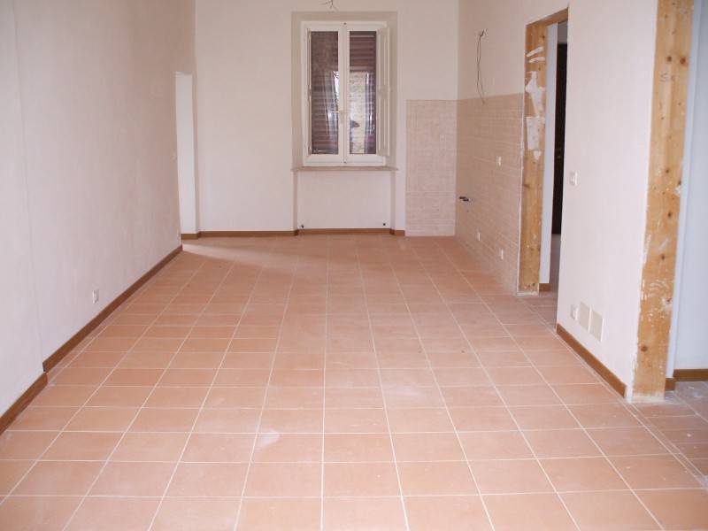 Casa indipendente a Serra san quirico in Piazza dela Libertà, 13 - Foto 4