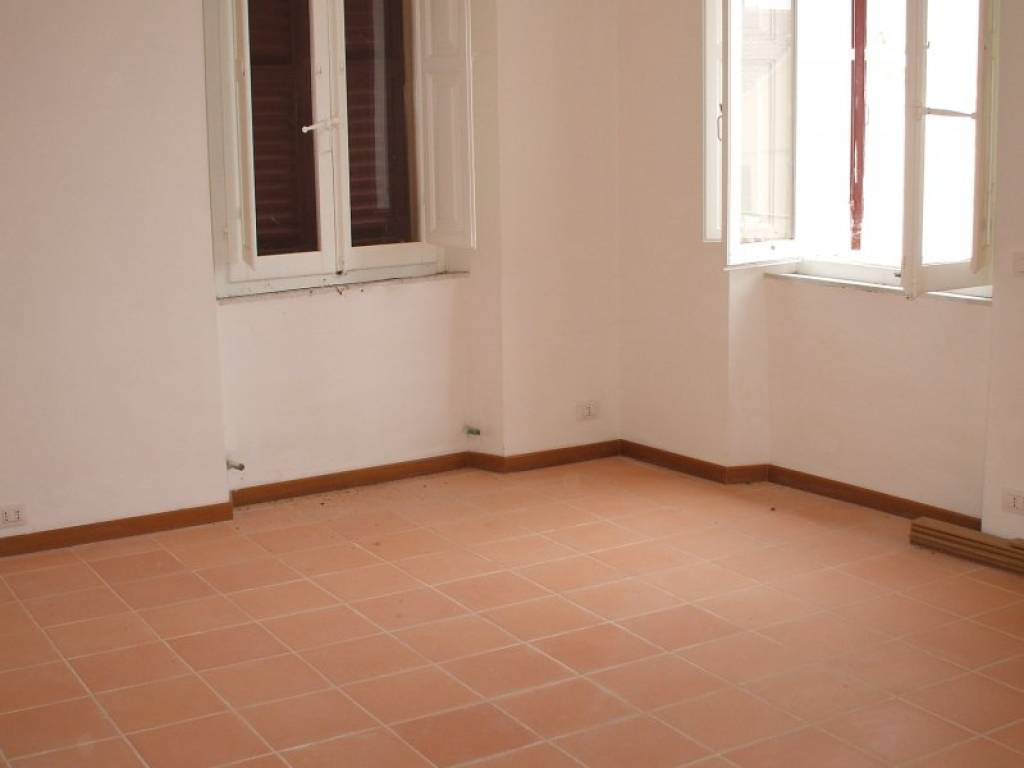 Casa indipendente a Serra san quirico in Piazza dela Libertà, 13 - Foto 5