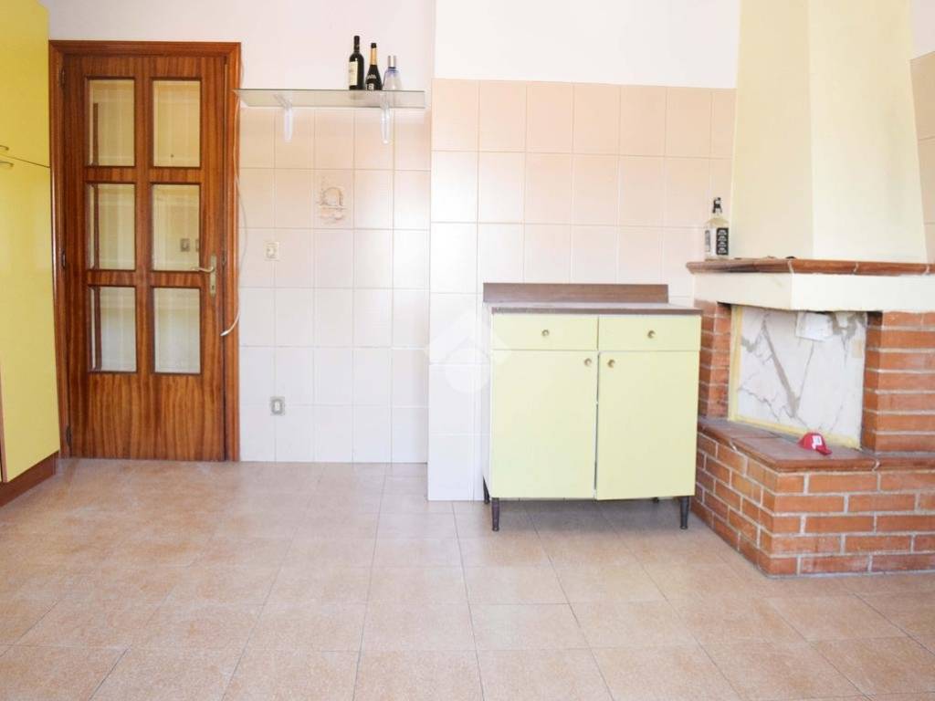 Appartamento a Tagliacozzo in Via Collemaggio, 10 - Foto 3