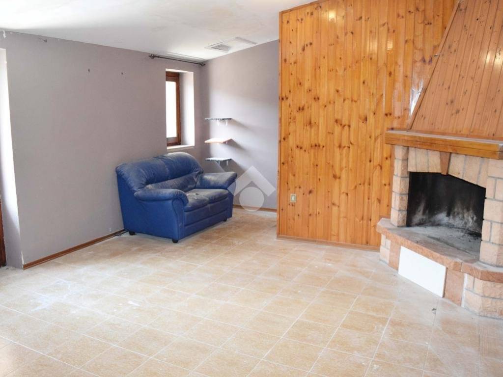 Appartamento a Tagliacozzo in Via Collemaggio, 10 - Foto 5
