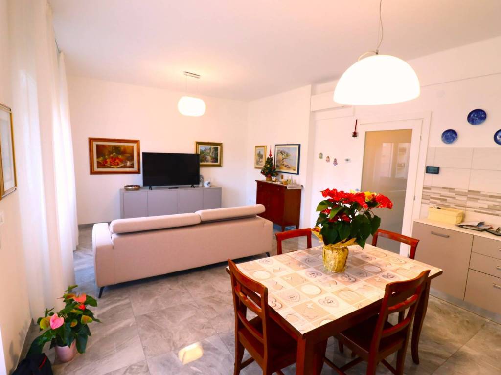 Appartamento a Loano in Via Cesarea - Foto 5