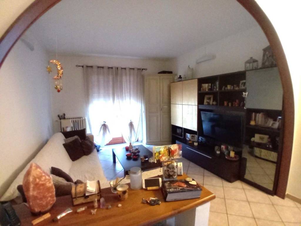 Appartamento a Grinzane cavour in Via Belvedere, 3 - Foto 3