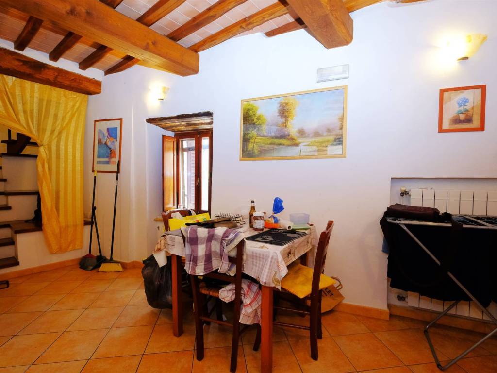 Casa indipendente a Asciano in PIAZZA DEL GRANO, 16 - Foto 2