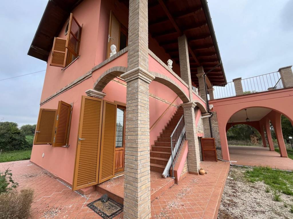 Villa a Giulianova in Via Campocelletti, 16 - Foto 2