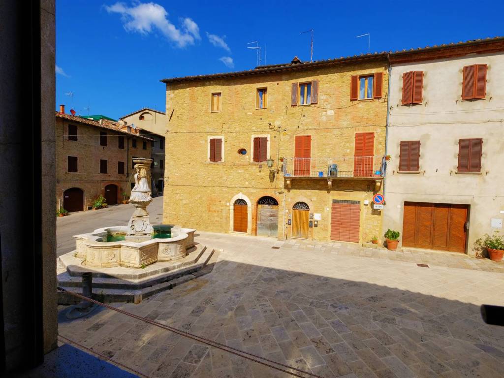Appartamento a Asciano in PIAZZA DEL GRANO, 15 - Foto 4