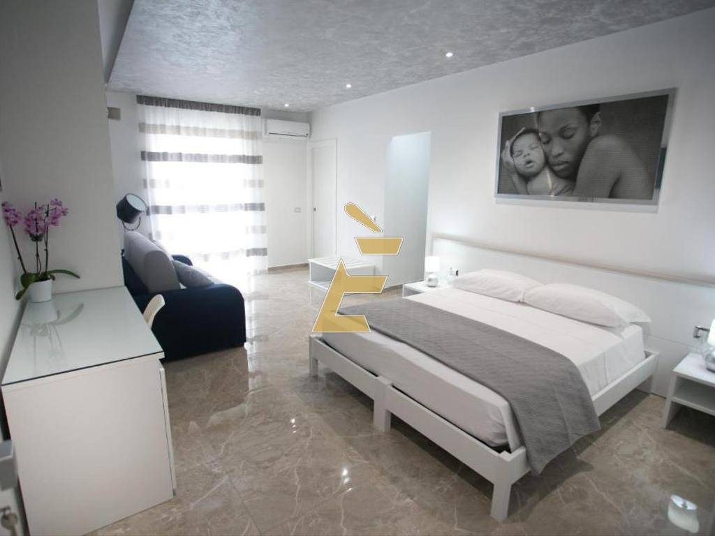 Palazzo / stabile a Tropea in Viale Don Mottola - Foto 2