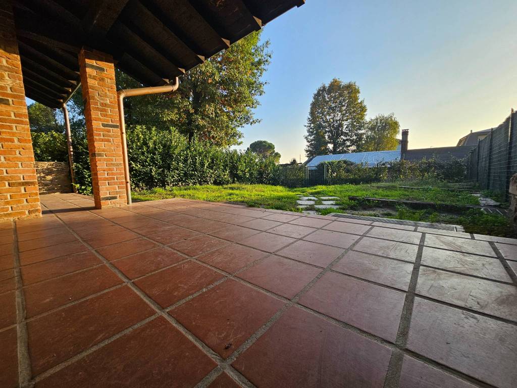 Villetta a schiera a Carugo in Via Giuseppe Parini - Foto 5