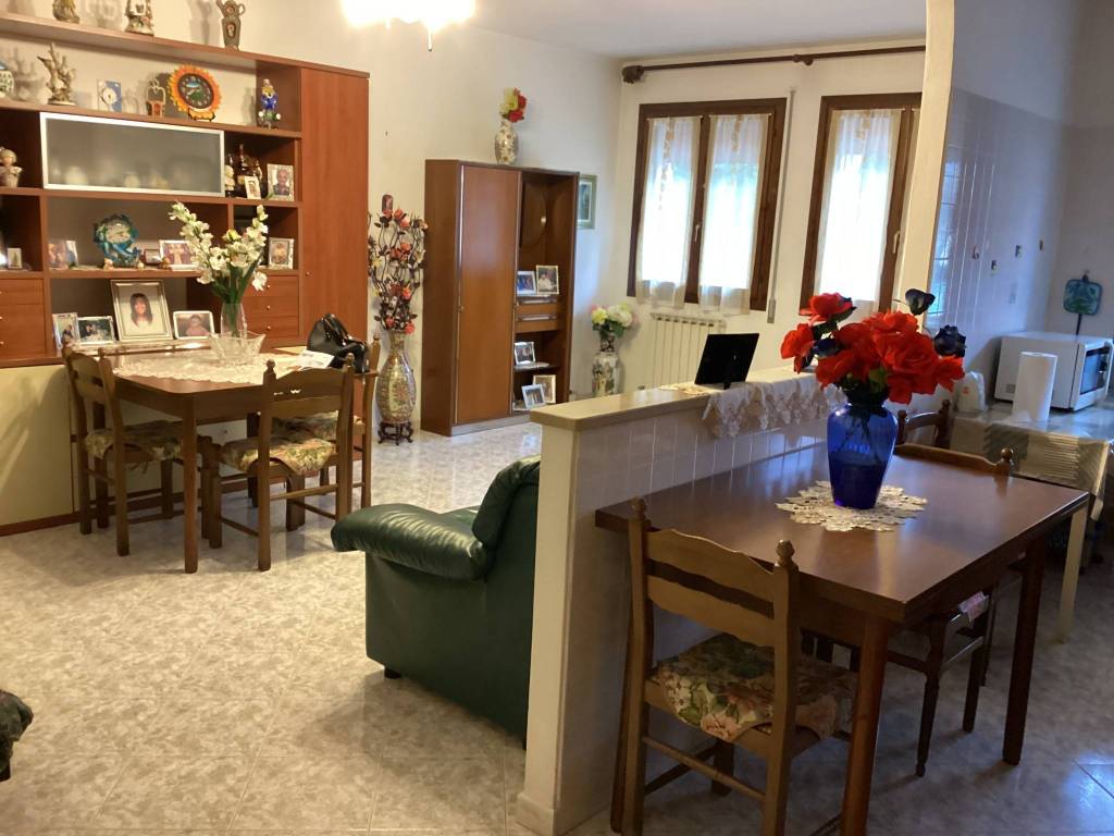 Appartamento a Taglio di po in Via Luigi Galvani, 10 - Foto 2