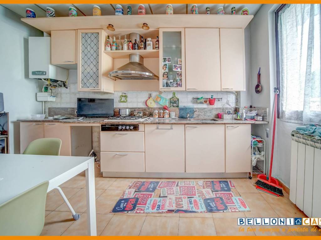 Appartamento a Induno olona in Via Ceresio - Foto 4