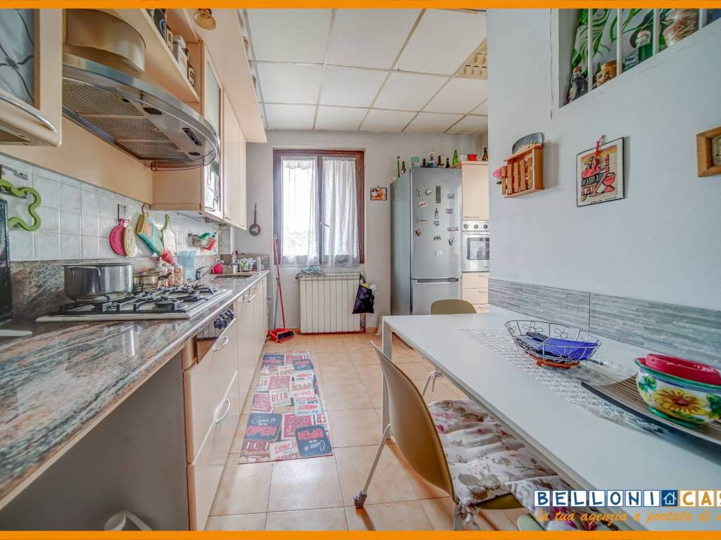 Appartamento a Induno olona in Via Ceresio - Foto 5