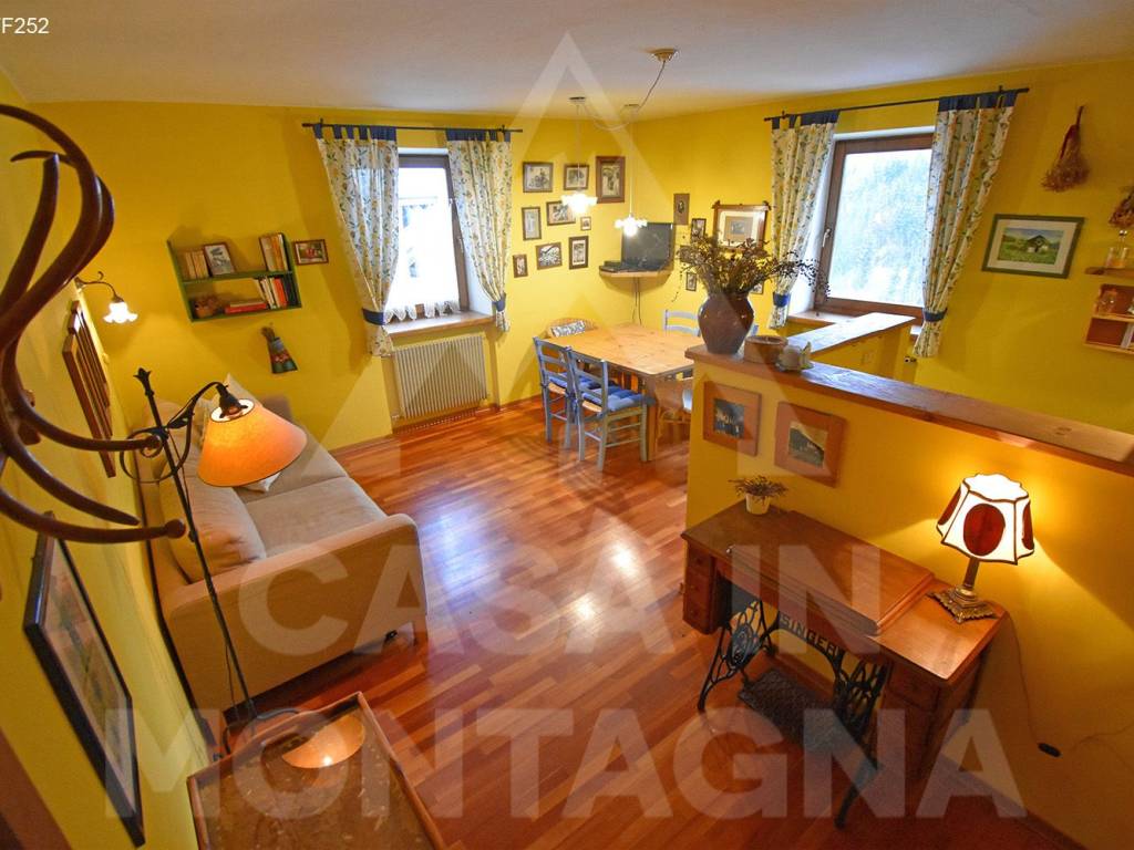 Appartamento a Tesero in Via Stava - Foto 2