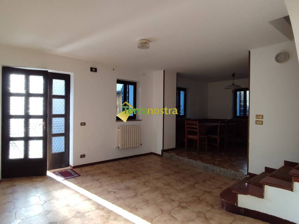Villa a Maniago in Via Alessandro Volta, 27 - Foto 2