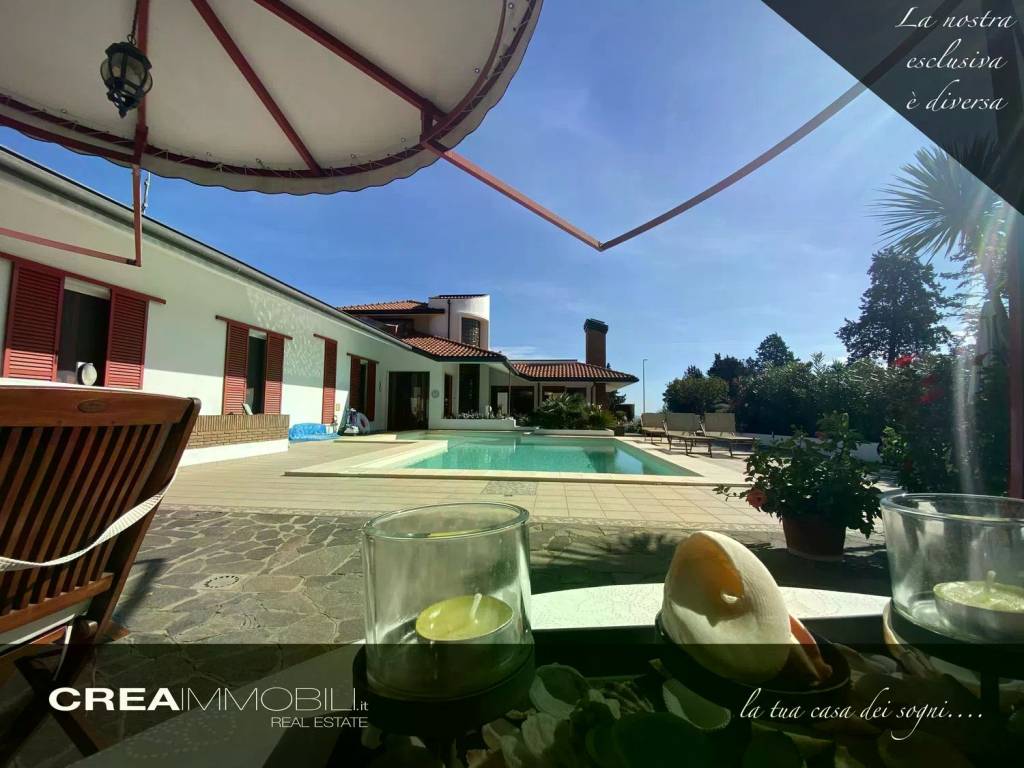 Villa a Misano adriatico in Via Camilluccia, 3 - Foto 2