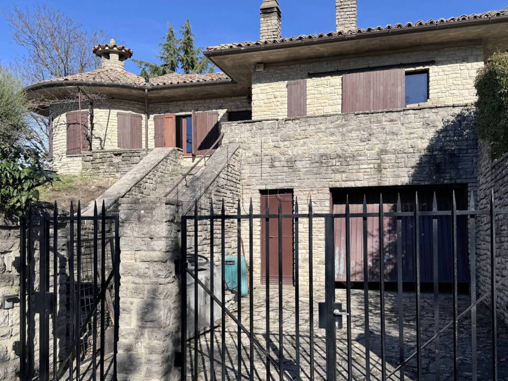 Appartamento a Pietralunga in via dei platani - Foto 2