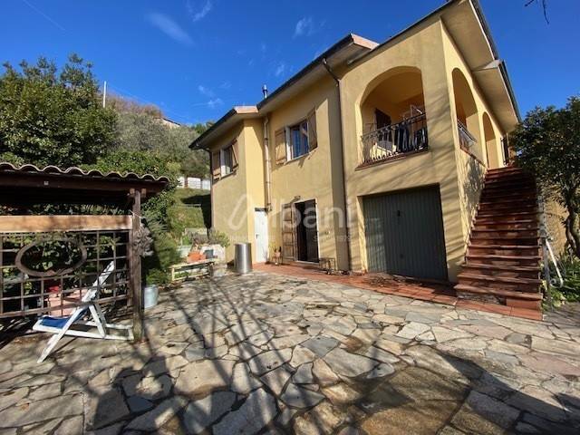 Villa a Sarzana in Via Monticello, 59 - Foto 2