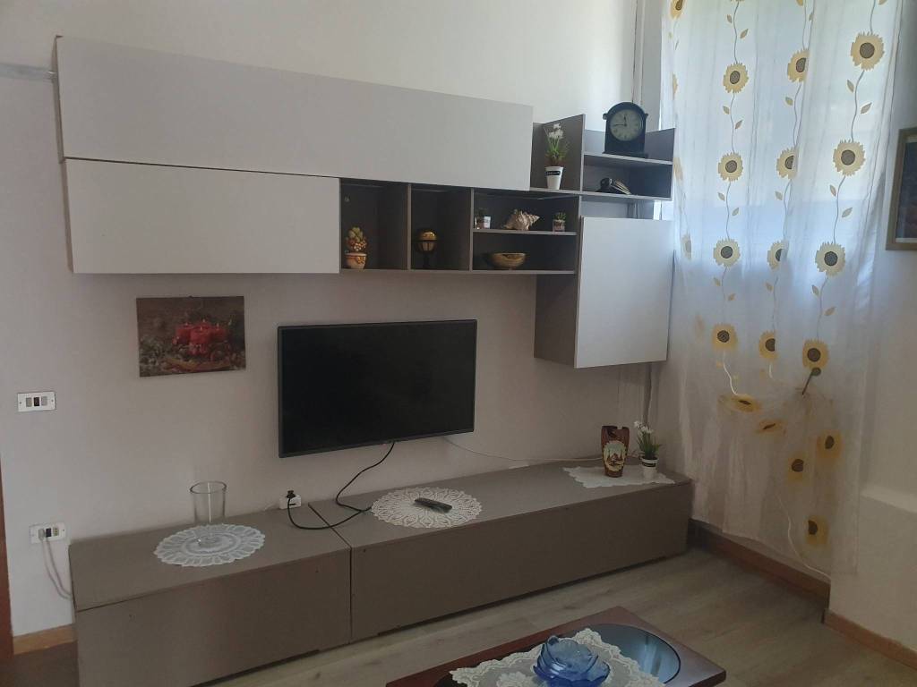 Appartamento a Angera - Foto 3