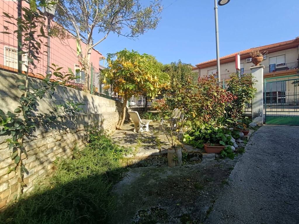 Villa a Cepagatti in Via Dante Alighieri - Foto 3