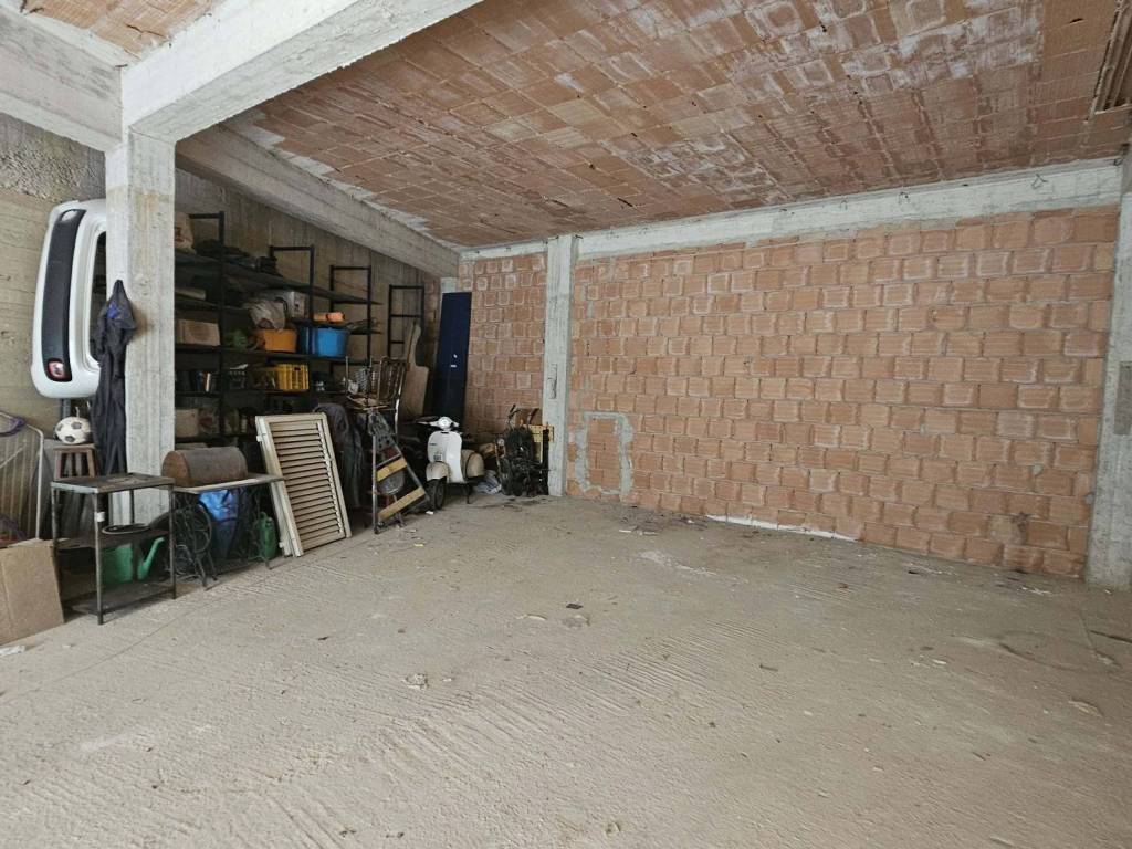 Box / garage a Ragusa in Viale delle Americhe - Foto 4