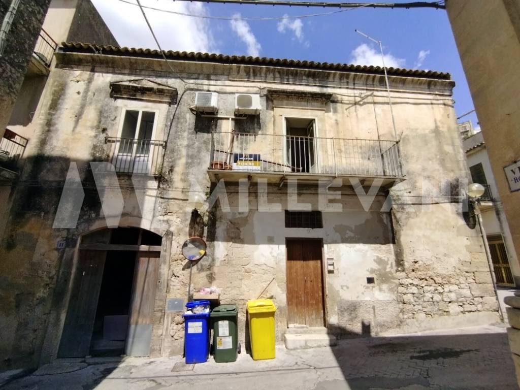 Casa indipendente a Modica in Via Santa Margherita, 11 - Foto 2