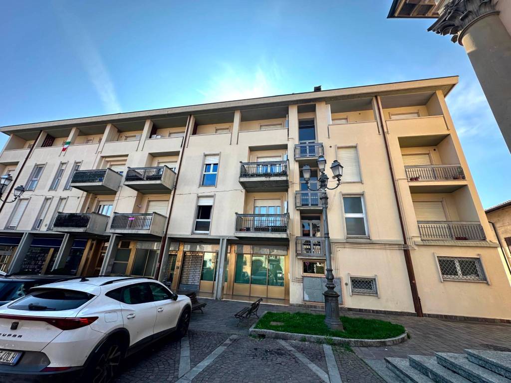 Appartamento a Pontirolo nuovo in Piazza Guglielmo Marconi, 13 - Foto 2