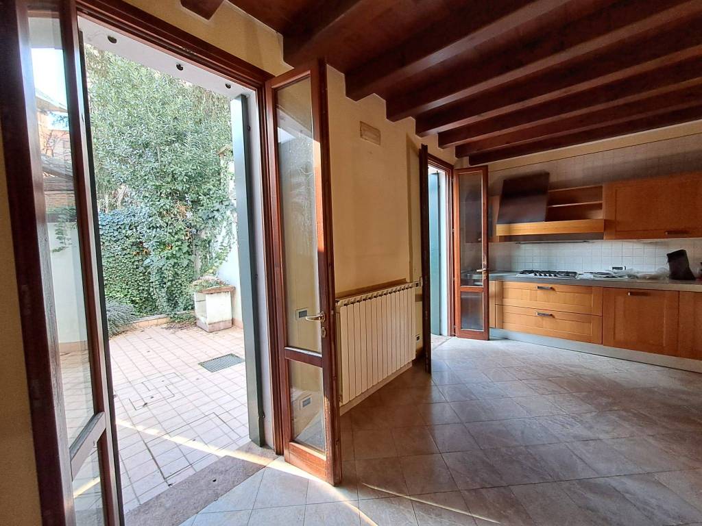 Casa indipendente a Rovigo in Via silvestri - Foto 2