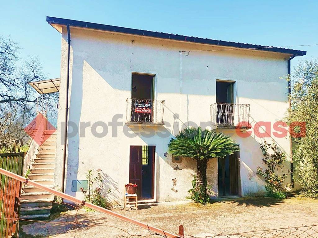 Casa indipendente a Rocca d'evandro in VIA CASTAGNETO, 0 - Foto 4