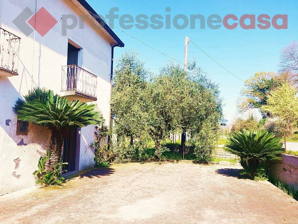 Casa indipendente a Rocca d'evandro in VIA CASTAGNETO, 0 - Foto 5