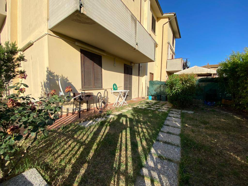 Appartamento a Castiglione del lago in Via Romagna - Foto 2