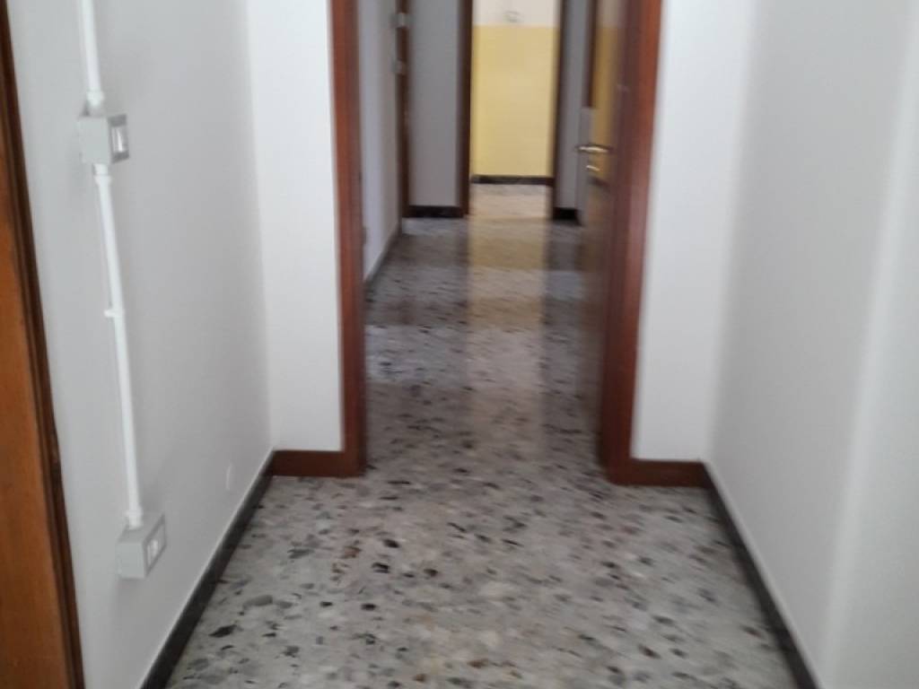 Appartamento a L'aquila in Via Vittorio Veneto - Foto 5