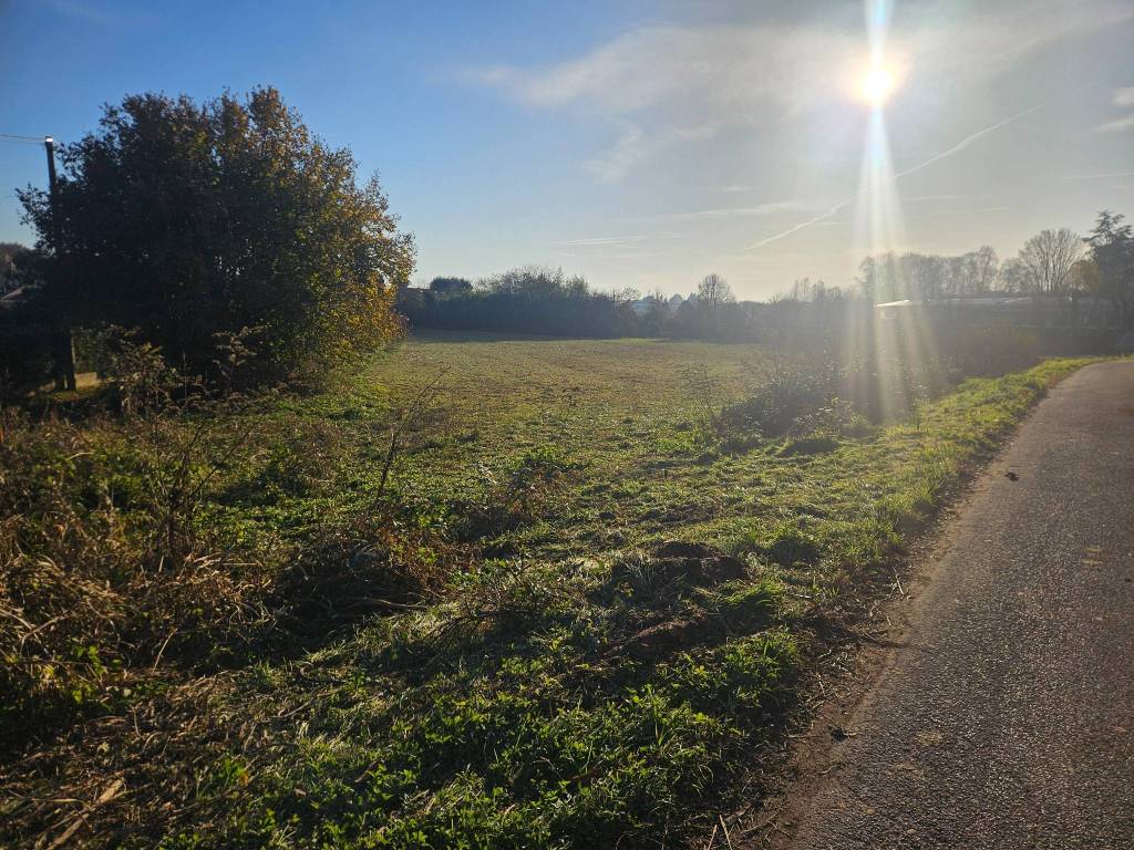 Terreno a Inverigo in Via 11 Febbraio - Foto 2
