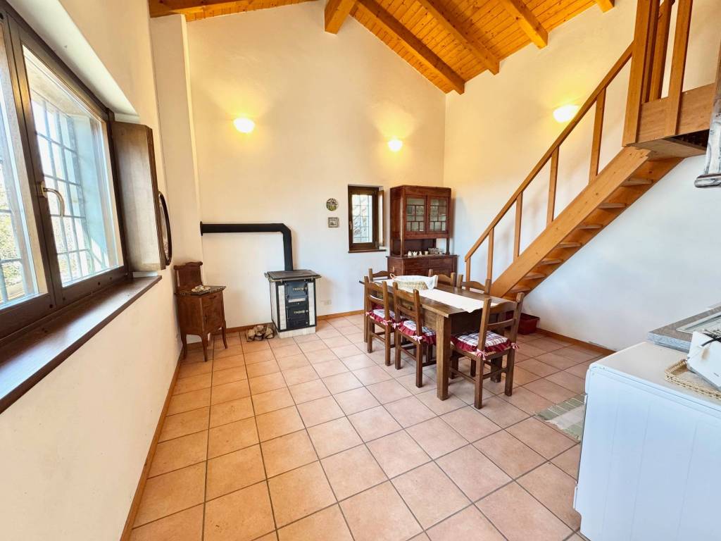 Rustico / casale a Maccagno con pino e veddasca in Località Lago d'Elio - Foto 3