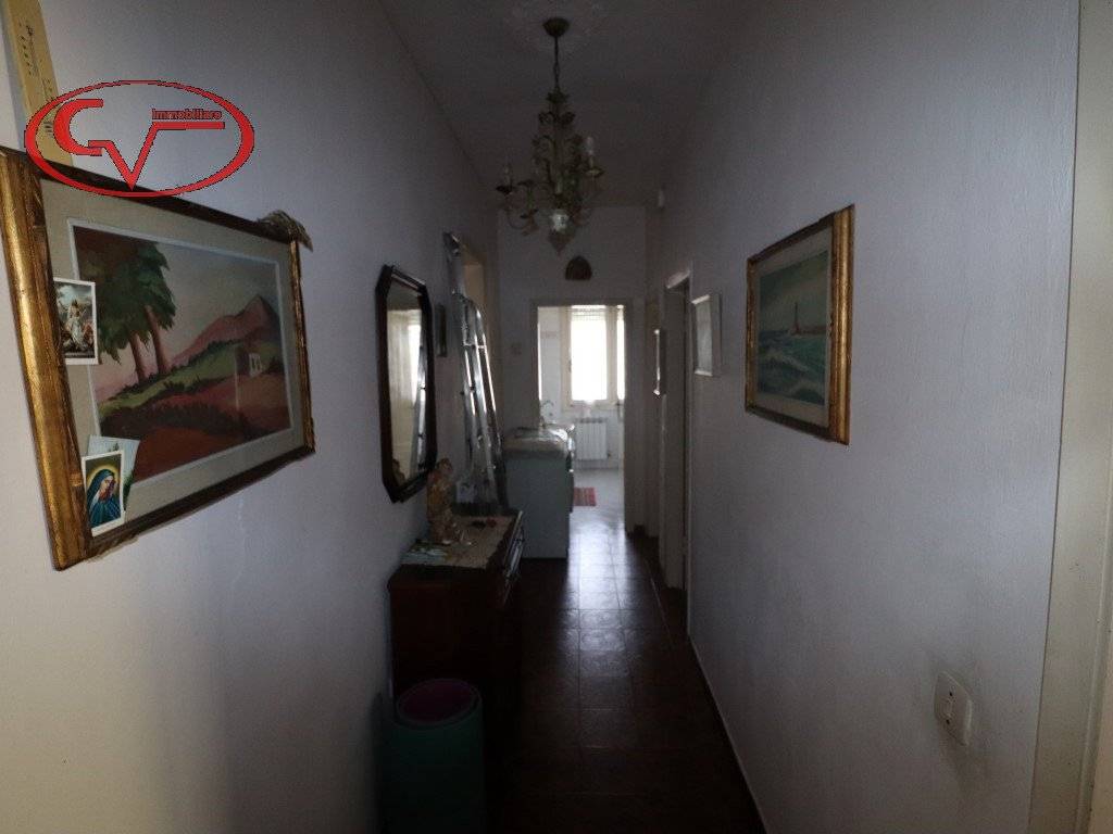 Appartamento a Bucine in Via Giulio Cesare - Foto 4