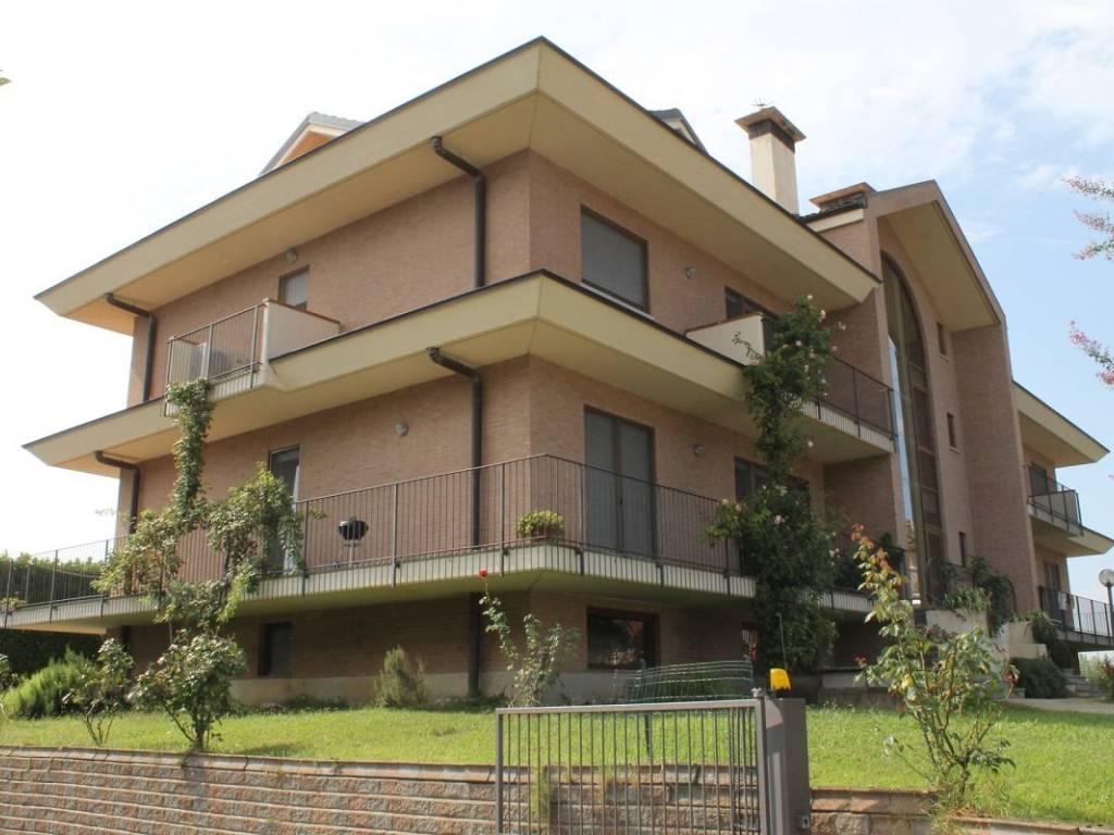 Villa a Bra in Strada Crosassa, 13 - Foto 5