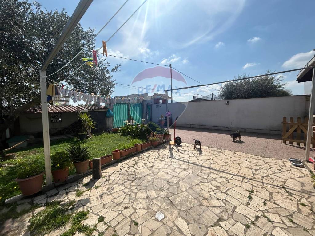 Villa a Aprilia in via Esino, 30 - Foto 4