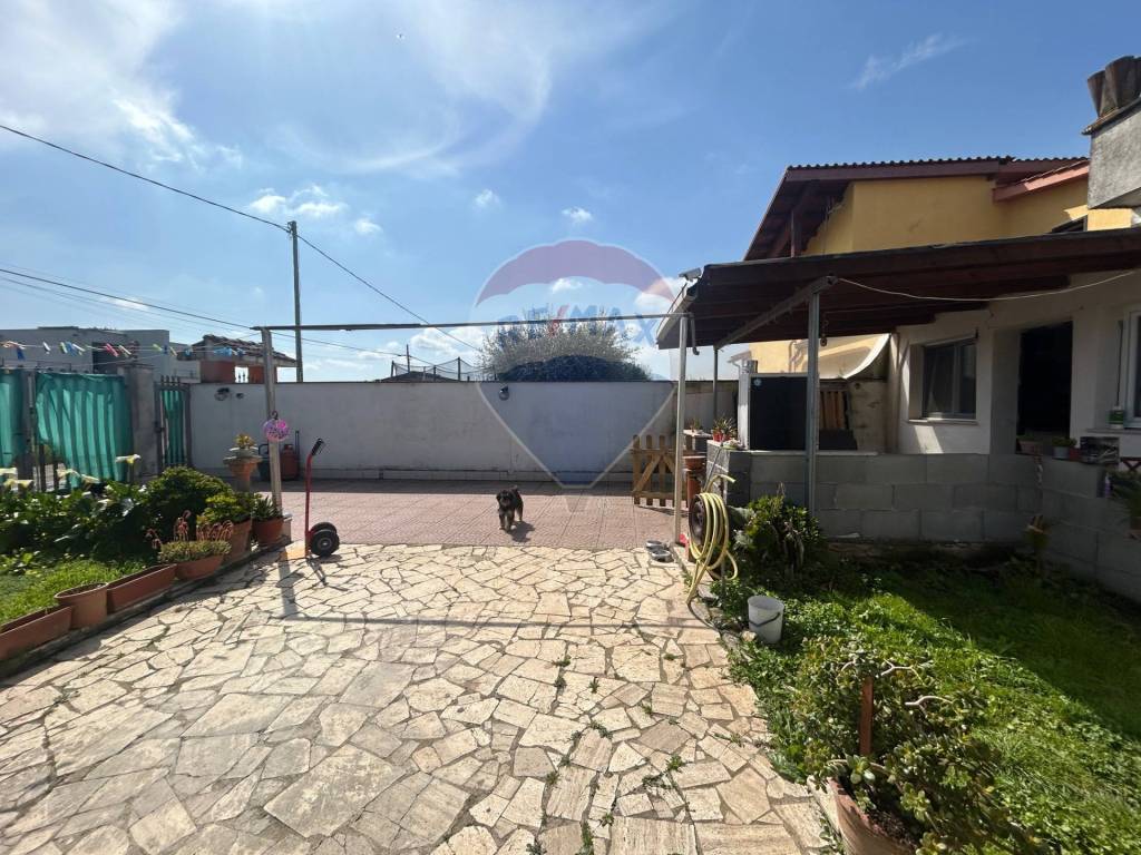 Villa a Aprilia in via Esino, 30 - Foto 5