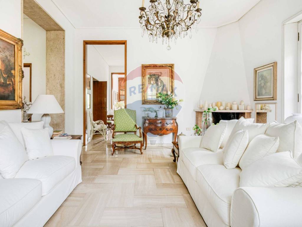 Villa a Busto arsizio in VIA ALBA, 12 - Foto 3