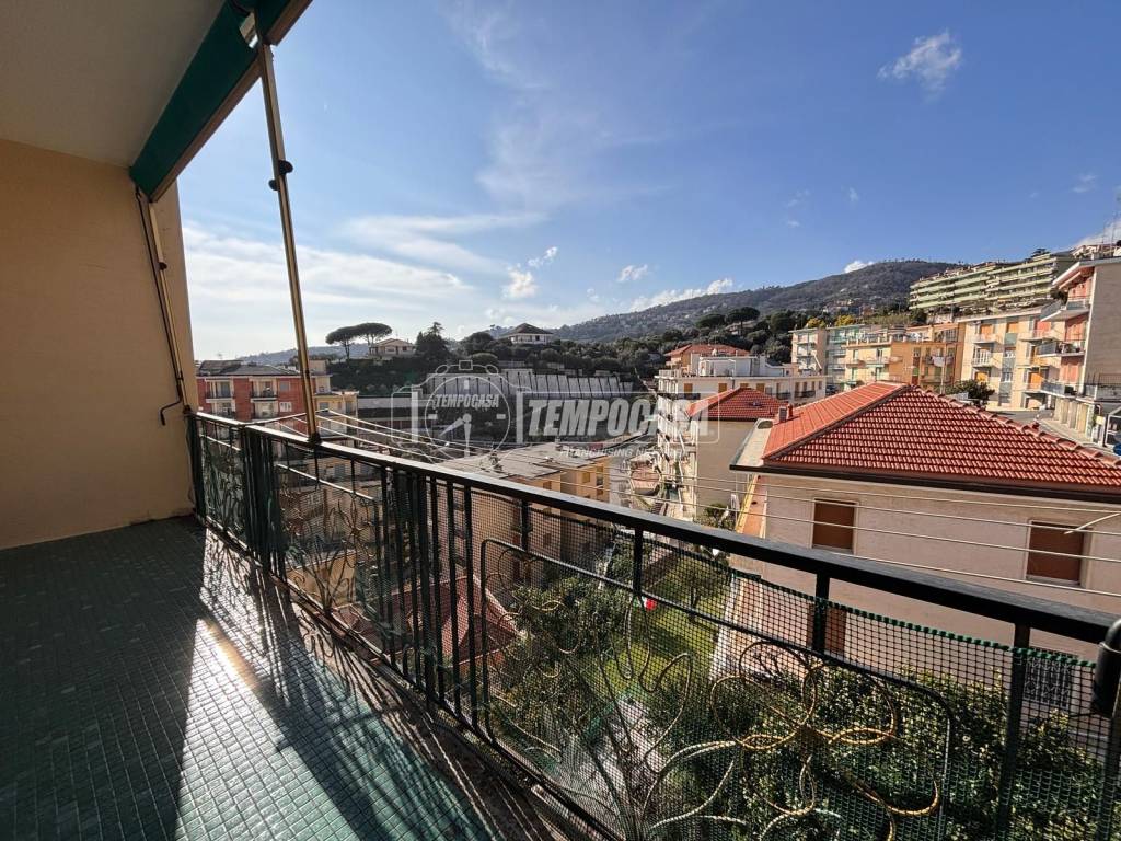 Appartamento a Varazze in Via Livio Canale 3 - Foto 2
