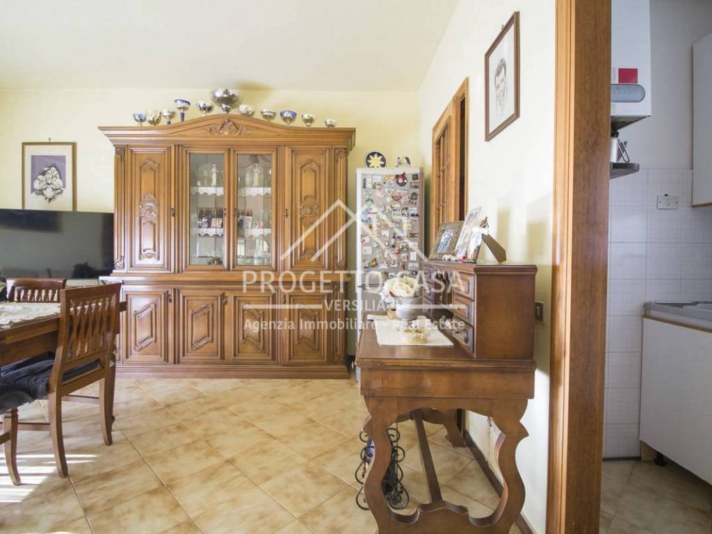 Appartamento a Viareggio in Via Giuseppe Verdi Torre del Lago - Foto 2