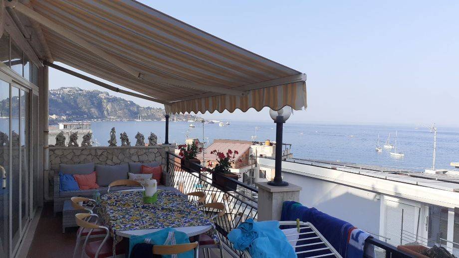 Appartamento a Giardini-naxos in Via Vittorio Emanuele, 81 - Foto 2