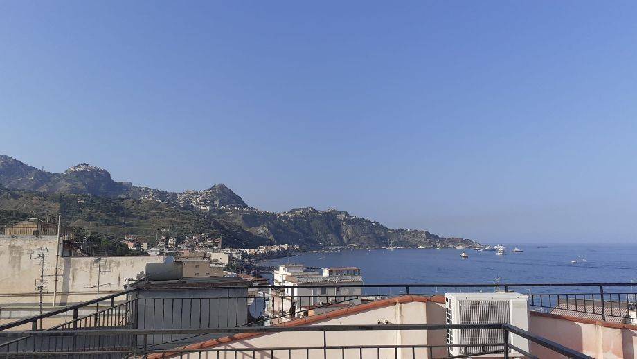 Appartamento a Giardini-naxos in Via Vittorio Emanuele, 81 - Foto 3