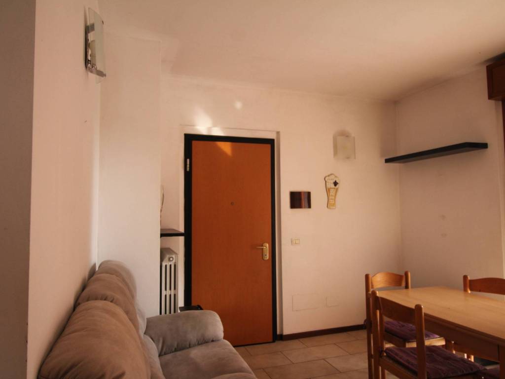 Appartamento a Arona in Via Vetta d'Italia, 1 - Foto 3