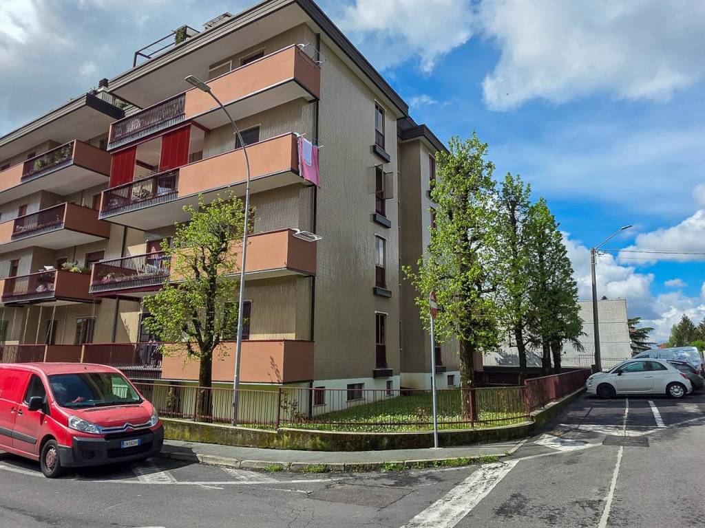 Appartamento a Uboldo in Via Don Livio Tamborin, 7 - Foto 2