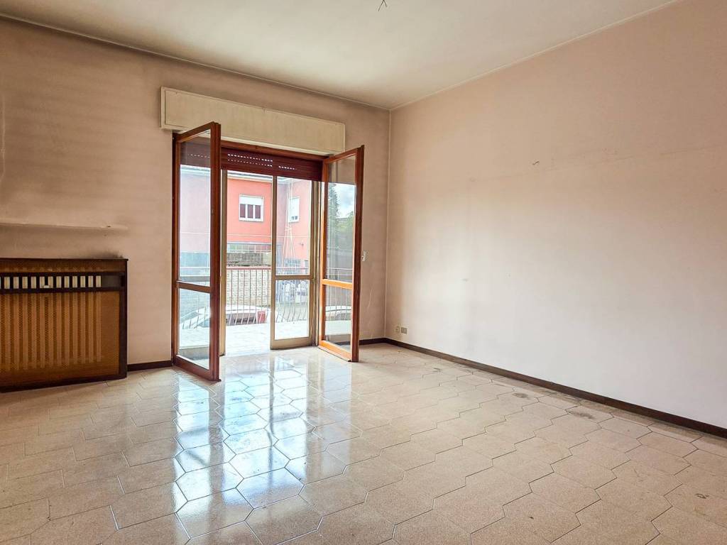 Appartamento a Uboldo in Via Don Livio Tamborin, 7 - Foto 5