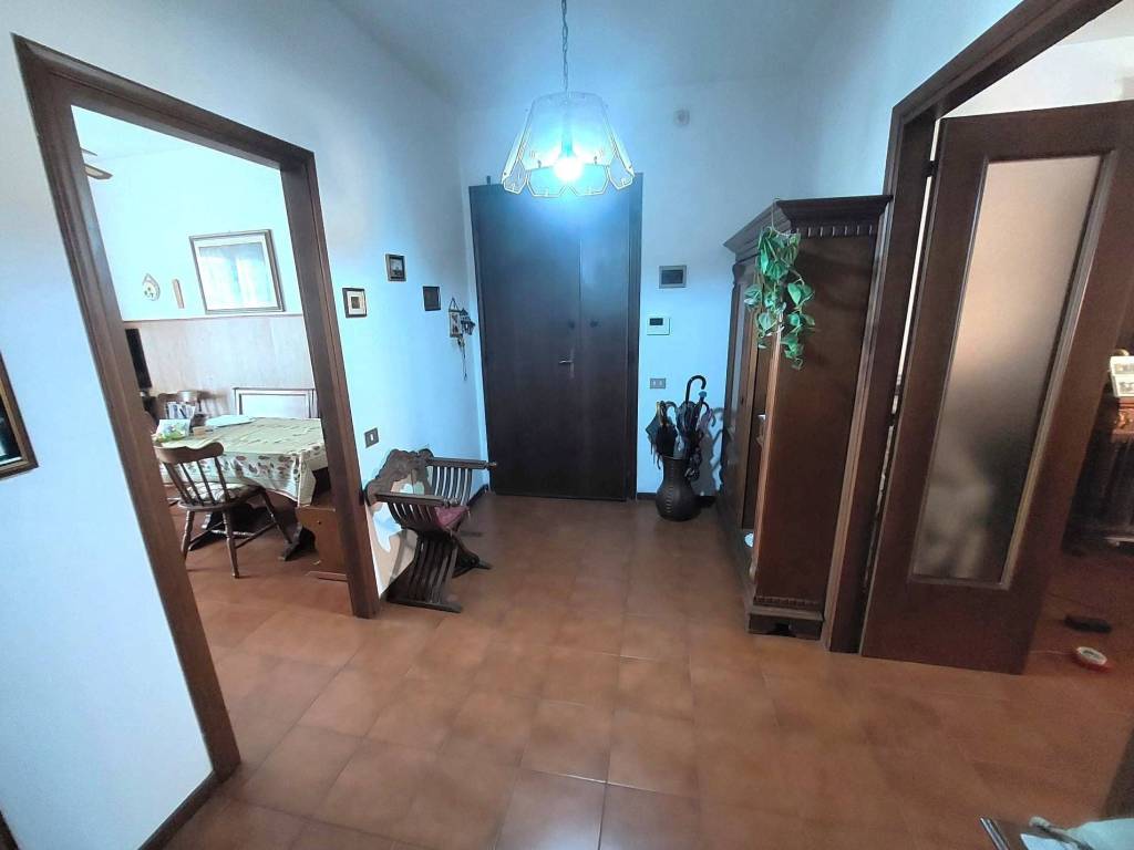 Appartamento a Prato in Via Volturno - Foto 3