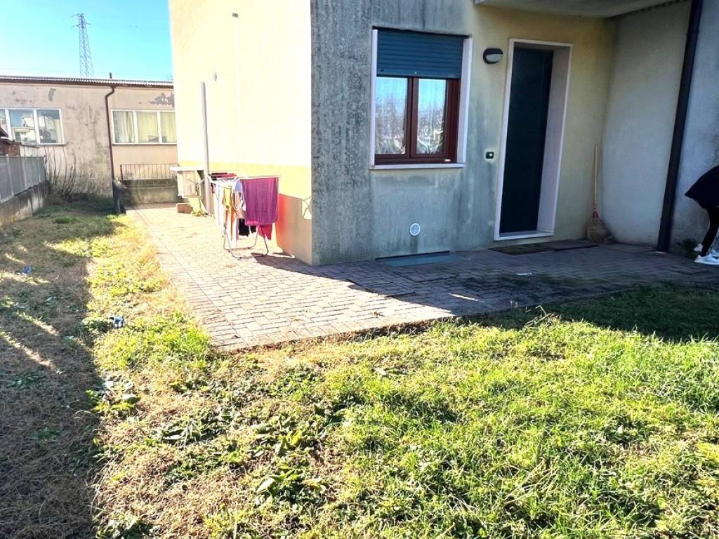Appartamento a Cologna veneta in Via dei Platani, 27 - Foto 2